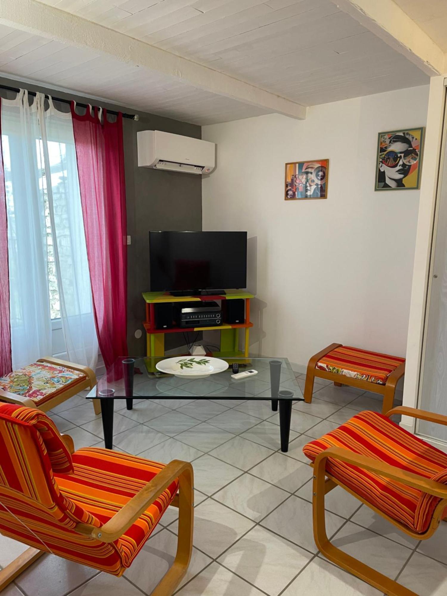 Villa La Gente à Pernes-les-Fontaines Extérieur photo